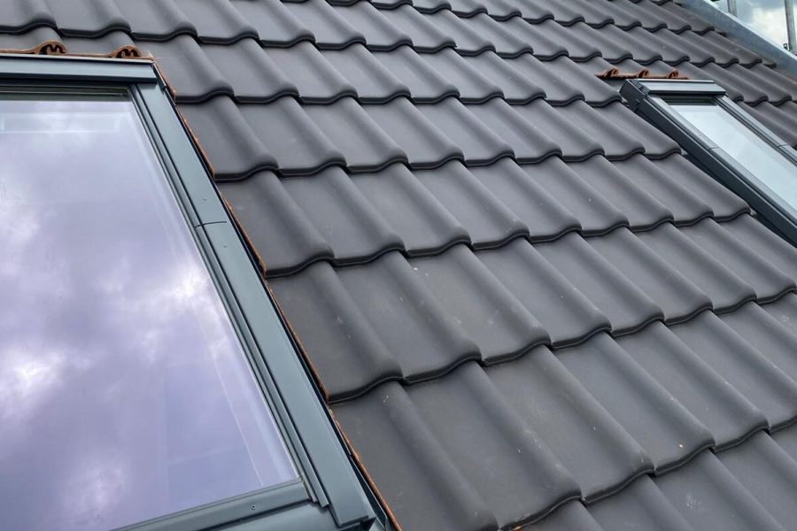 Velux dakraam geplaatst door Dakwerken Daklo